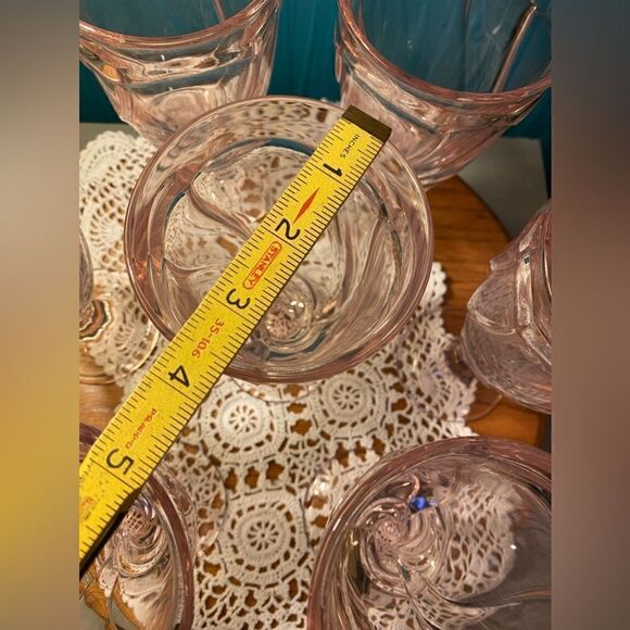 Nordica sweet swirl pink glasses goblet 8 ounces water glass…8 glasses - Picture 9 of 16